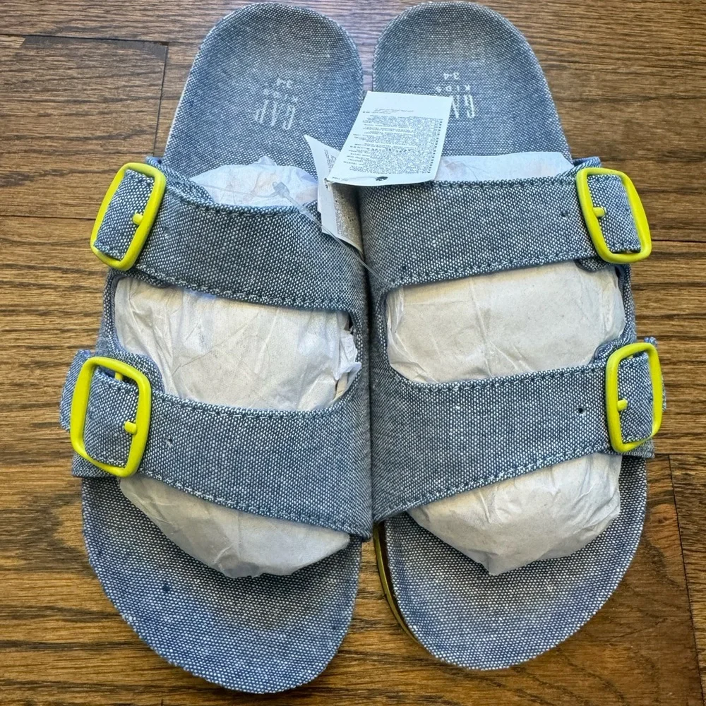 Gap Kids Chambray Sandals, NWT